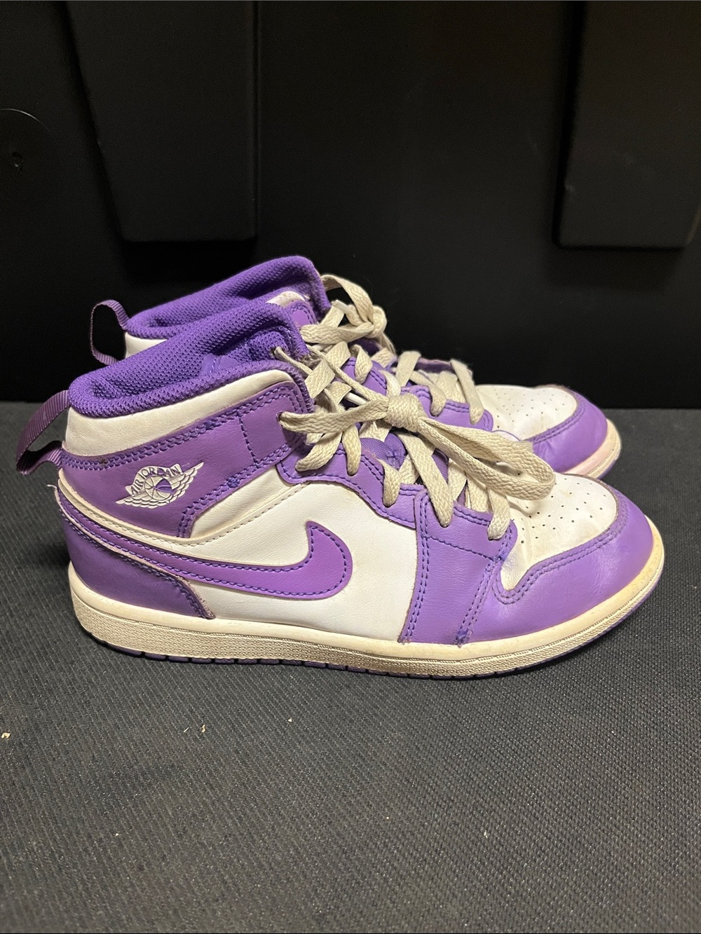 Air Jordan 1 Mid GS Size 3Y Purple White Kids Youth Sneakers DQ8424-511 (B11)